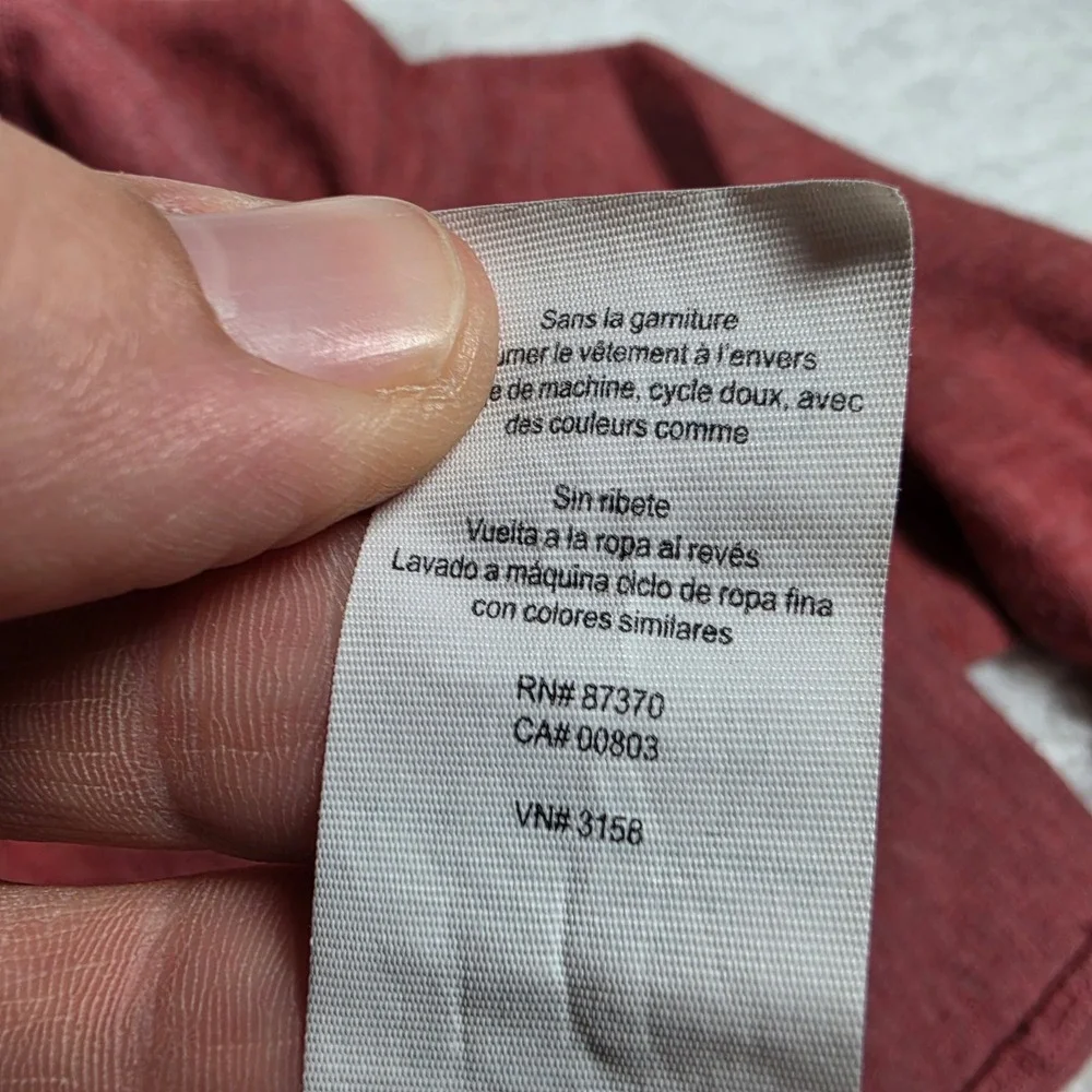 Alo Yoga Pullover Women M Red L/S Crewneck High-Low Hem Side Slits Stretch